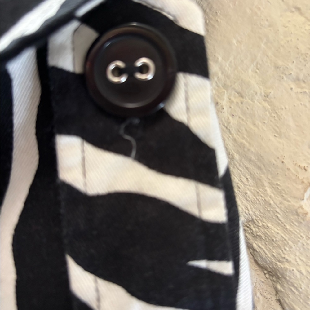 Elementz Zebra Pattern Jacket- Size 8 - image 6